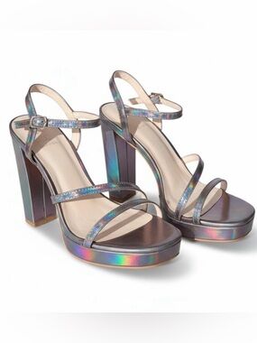 NWB Halston Sardinia Platform iridescent Pewter Dress Sandal. Size 10